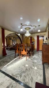 Dilaram Guest House