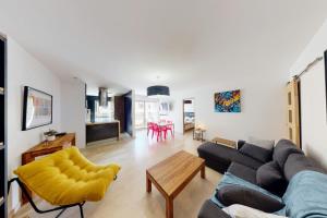 Appartements Le Jean-Jacques Rousseau - 2 rooms by the canal in the heart of Annecy : photos des chambres