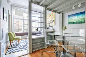 Historic two bed apartment in Heart of the City