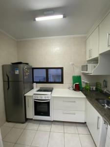 Apartamento no Guarujá a 400 mts da praia