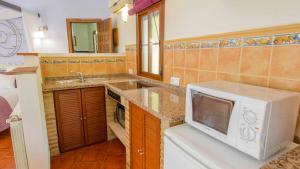 Casa El Paraiso Escondido Montecorto by Ruralidays