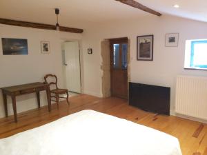 B&B / Chambres d'hotes Gite du jardin du Bout du Ciel : photos des chambres