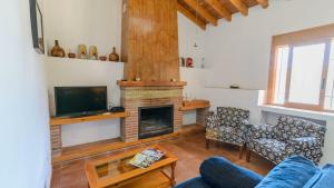 Casa Ramirez Almachar by Ruralidays