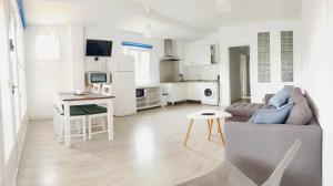 Apartamentos Loremar