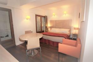 Hotels Best Western Lyon Saint-Antoine : photos des chambres