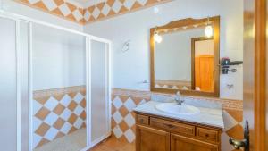 Casa El Mirador Iznajar by Ruralidays