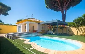 Lovely Home In Chiclana De La Fronter - Cádiz