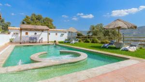 Villa Fraskito Iznajar by Ruralidays