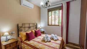 Villa Fraskito Iznajar by Ruralidays