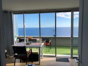 Viangella - Dramatic sea view! Top floor 2km to Monaco