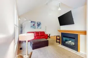 Cottonwood Heaven - Auburn Heights