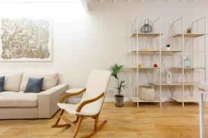 Cream homes La Rambla, TURISMO DE INTERIOR