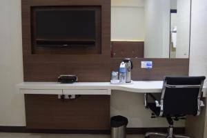 Thiviyam Airport Hotel