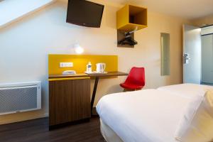 Hotels Comfort Hotel Lille Lomme : photos des chambres