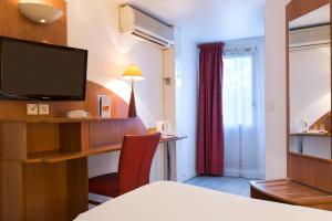 Hotels Comfort Hotel Grenoble Meylan : photos des chambres