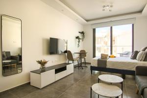 Phaedrus Living: Seaside Luxury Flat Athina 116
