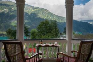 The Lama House by VEO - 6BR 4BR 3BR 2BR 1BR With Nearby Activities at Manali