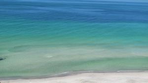 Beach Front One Bedroom Condo Paradise. Ground Floor.