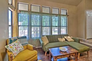 Lago Vista Lake Home w Shared Dock + Kayaks!