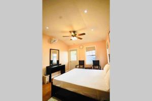 Le Reve Valley - Canadian cottage 2 - 3BHK Luxury cottage,Bonfire,Barbeque,Gym,Kids play zone,Lake view