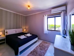 FLH Vilamoura Balcony with Pool