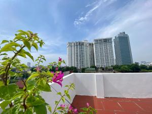 Khách sạn Bạch Dương