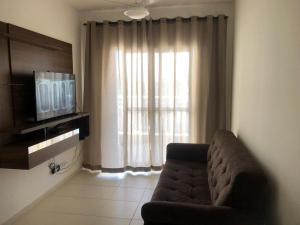 APTO FAMILIAR EM BERTIOGA JARDINS DO INDAIÁ A 500 M Praia