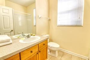 Windsor Palms Resort 3 Bedroom Condo 6 Miles to Disney