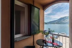 The house with red sunsets - Fiumelatte