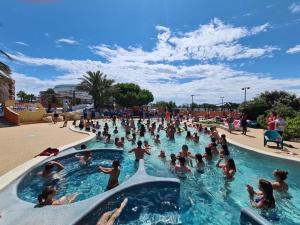 Campings Camping le Mar Estang : photos des chambres