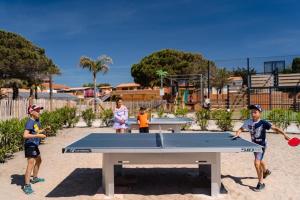 Campings Camping le Mar Estang : photos des chambres