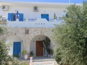 Rania Apartments Antiparos Greece