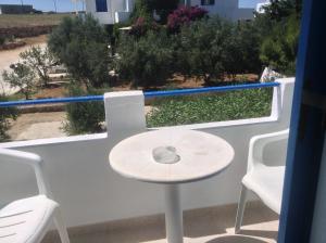 Rania Apartments Antiparos Greece