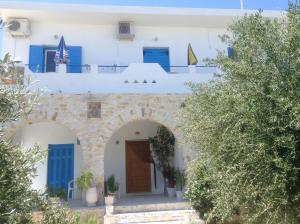 Rania Apartments Antiparos Greece