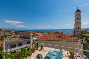 Apartment in Crikvenica 13731 