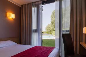 Hotels The Originals City, Hotel Le Sextant, Toulouse Sud (Inter-Hotel) : photos des chambres