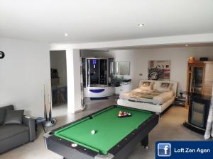 Loft Zen SPA Balneo Parking Gratuit Sauna Hammam Billard - 4hvězdičkové hotely ve městě Agen