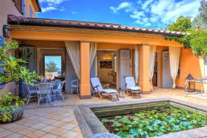 Villa Le Cave 12, Emma Villas