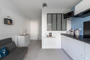 Appartements Studio avec loggia - a 200m de la plage - Parking : photos des chambres