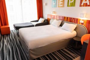 Hotels ibis Styles Paris Porte d'Orleans : photos des chambres