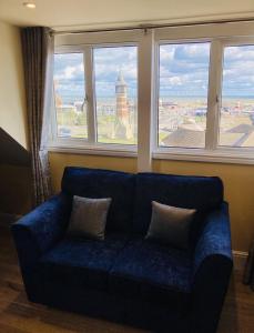 Marine Boathouse View Apartment