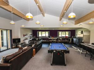 Dales Lodge