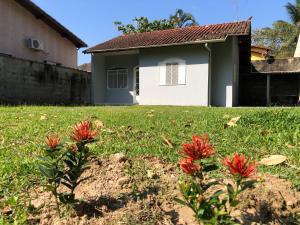 Casa em Cond Fechado Praia da Mococa - Mar Verde Caraguatatuba