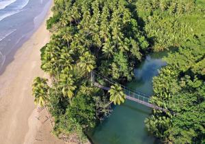 Arkadia Beach Resort by RedDoorz