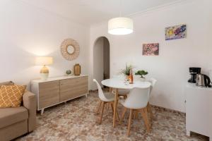 Apartment 50 meters from the beach