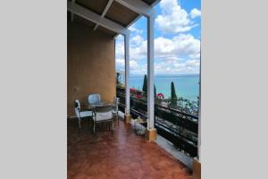 Appartamento con 2 Camere da Letto