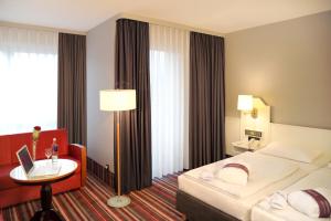 Superior Double Room with Sofa Bed room in Mercure Hotel Bad Homburg Friedrichsdorf
