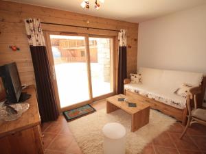 Appartements Appartement Villard-sur-Doron, 2 pieces, 4 personnes - FR-1-293-244 : photos des chambres