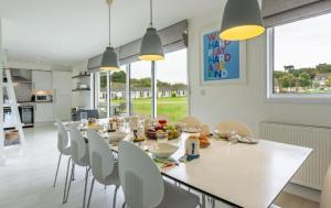 West Bay Cottages Yarmouth Isle of Wight