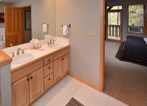 Aspenwood Lodge #205 Condo